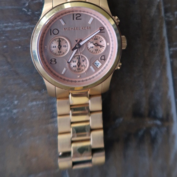 Michael Kors Rose Gold Watch